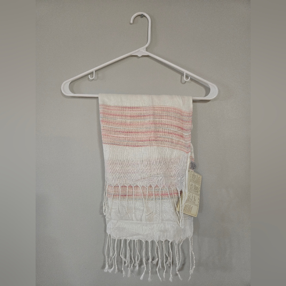 Indigo Soul Elegant White and Pink Woven Scarf